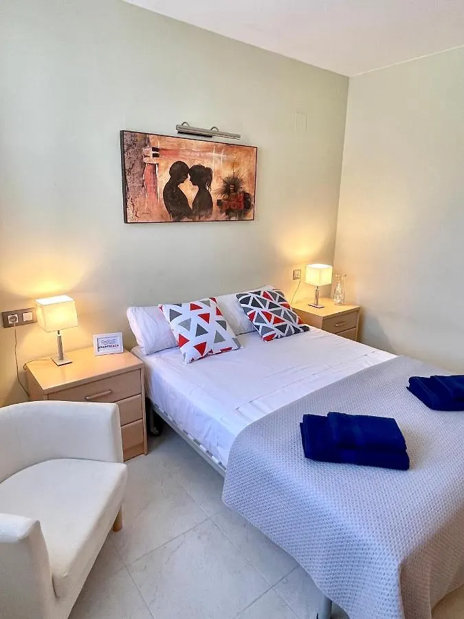 Apartbeach Maldivas III D Junto Playa Y Climatizado Apartment La Pineda Spain
