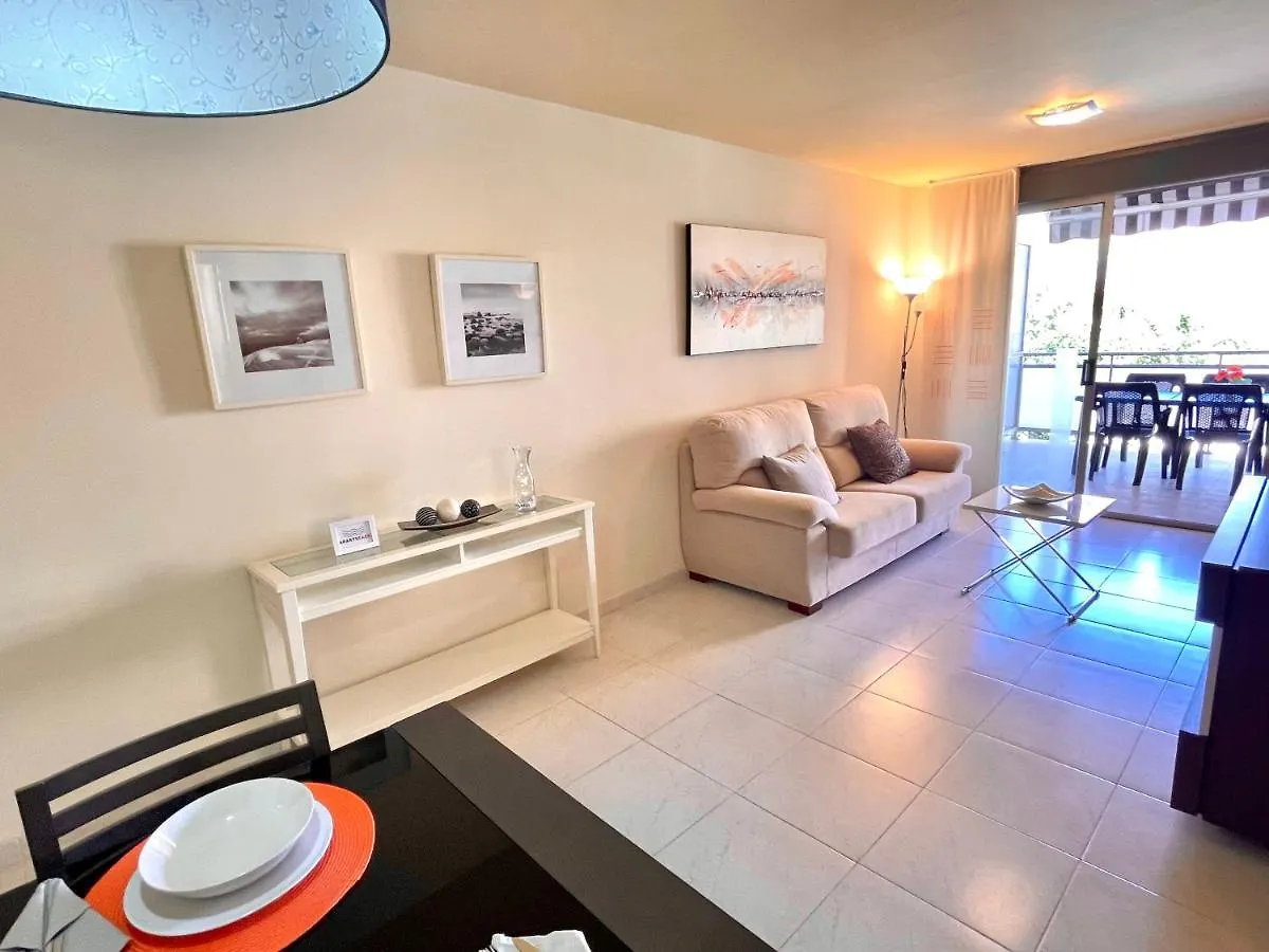 Apartbeach Maldivas III D Junto Playa Y Climatizado Apartment La Pineda Spain